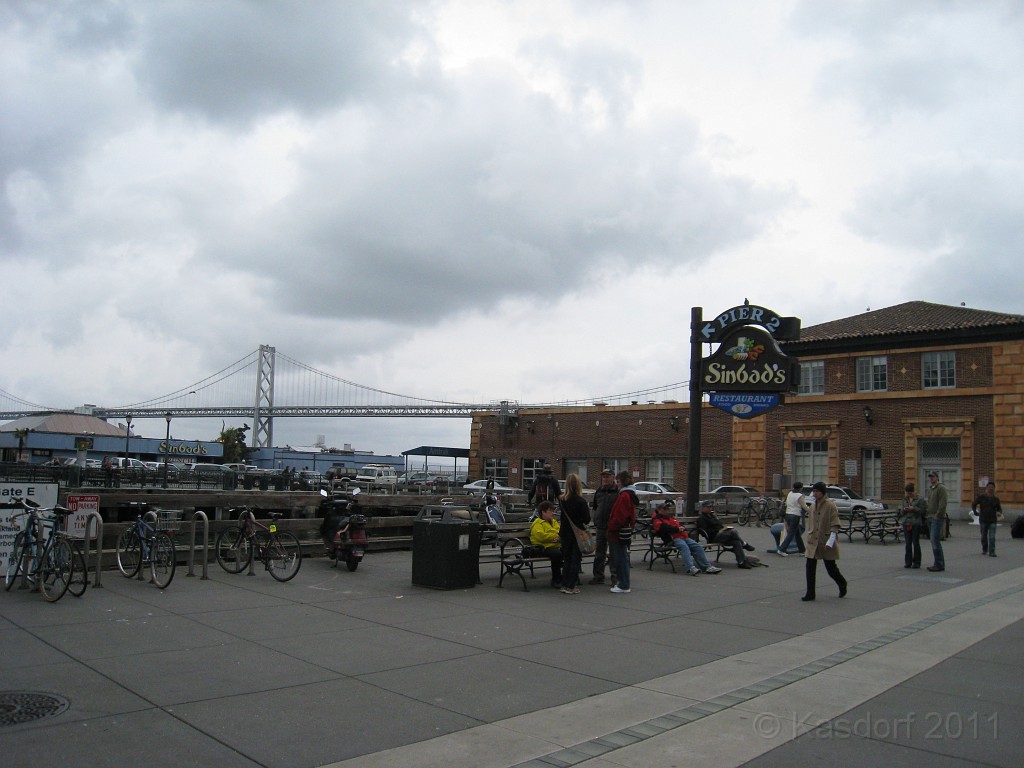 2011 Bay 2 Breakers Saturday 0150.JPG - I was able to participate in the 2011, 100th anniversary of the San Francisco Bay to Breakers 12K race. A great weekend for sight seeing and racing.